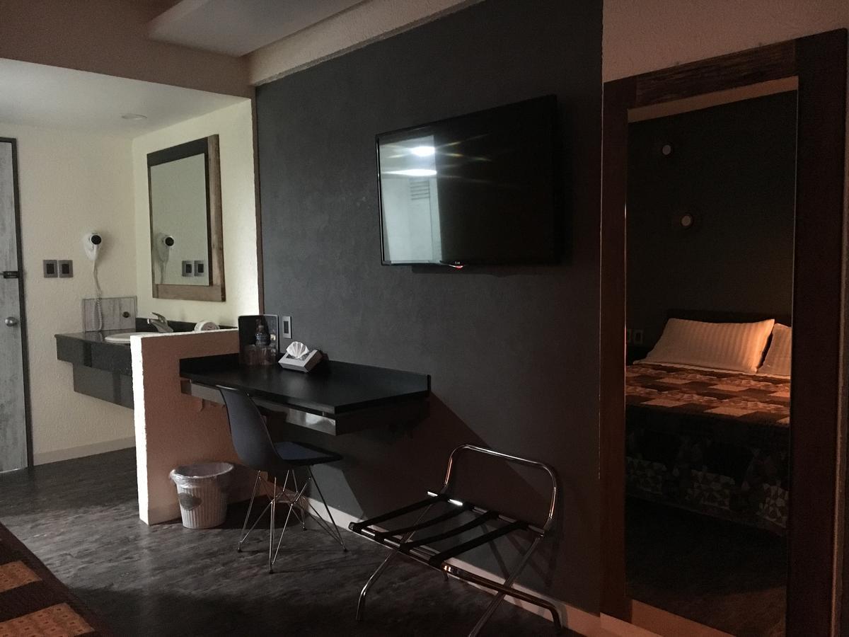 Hotel La Luna メキシコシティ エクステリア 写真