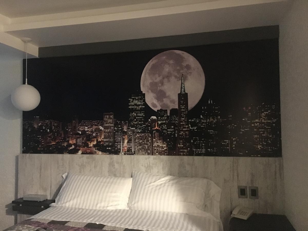 Hotel La Luna メキシコシティ エクステリア 写真